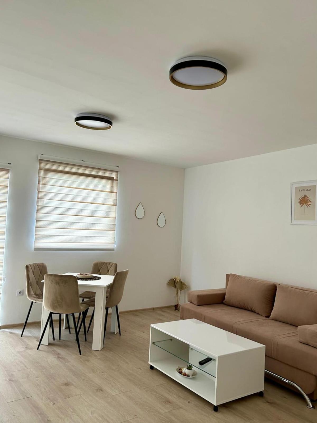 Jelena Apartment Яйце Екстериор снимка